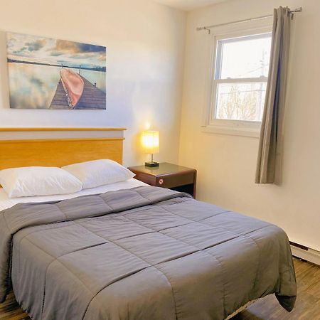 Motel Grande Ile Salaberry-de-Valleyfield Eksteriør bilde
