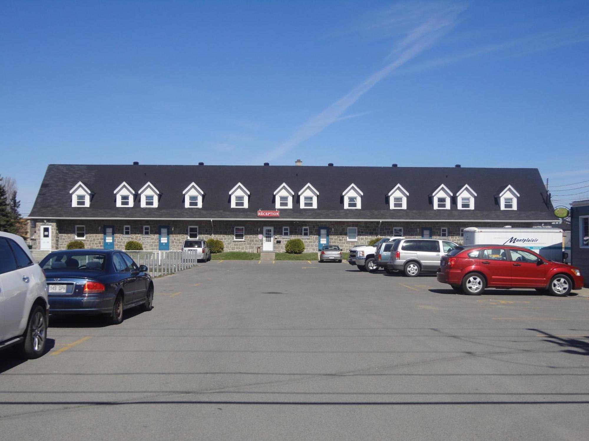 Motel Grande Ile Salaberry-de-Valleyfield Eksteriør bilde