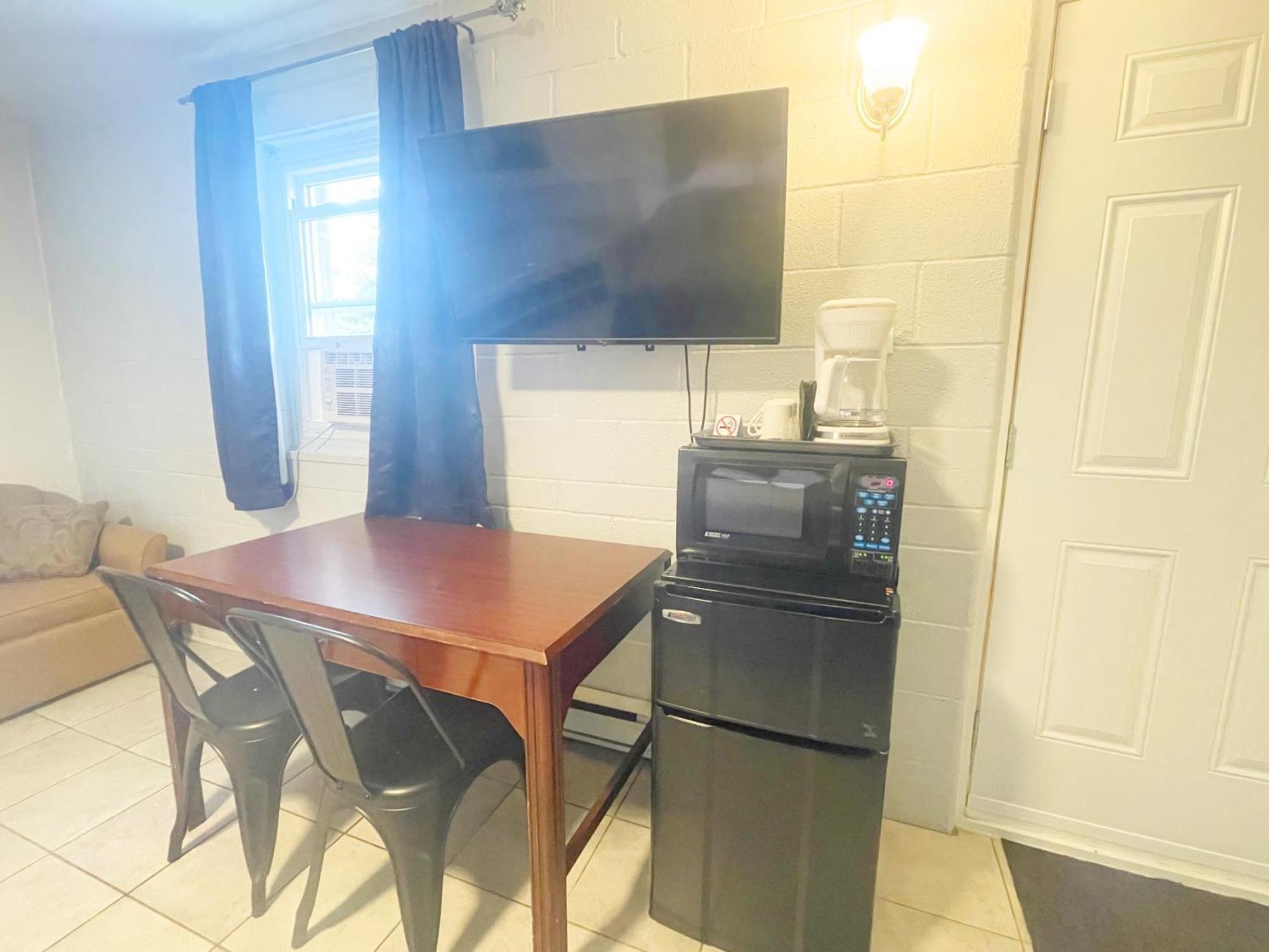 Motel Grande Ile Salaberry-de-Valleyfield Eksteriør bilde