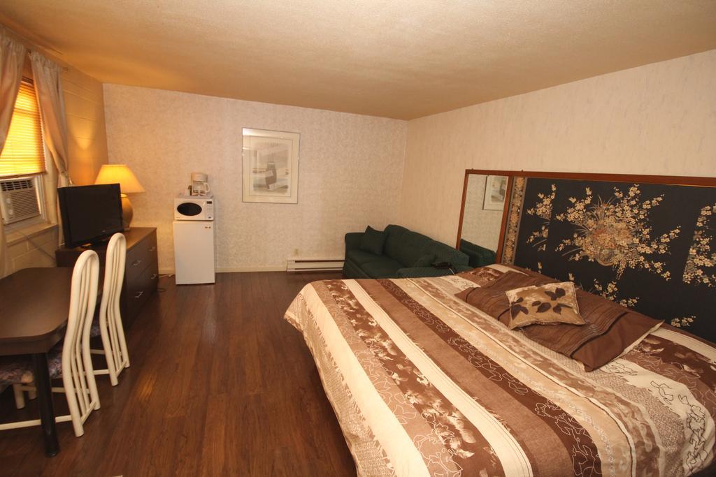 Motel Grande Ile Salaberry-de-Valleyfield Eksteriør bilde