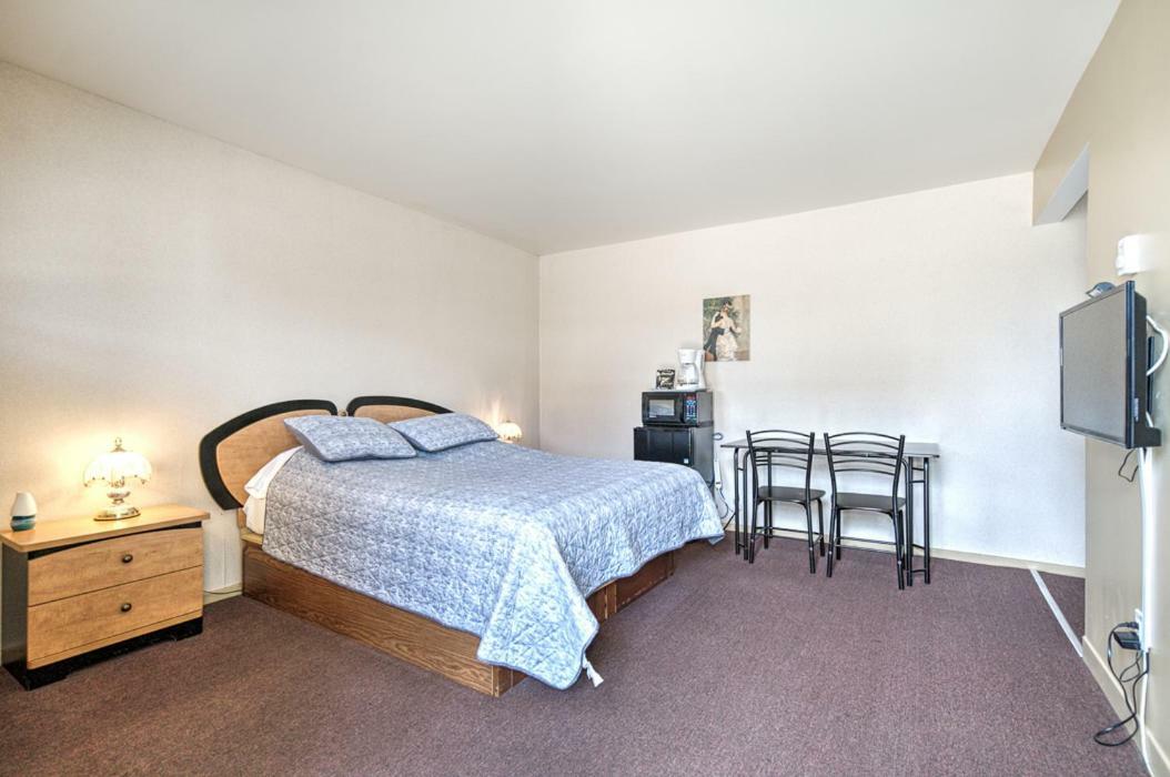 Motel Grande Ile Salaberry-de-Valleyfield Eksteriør bilde